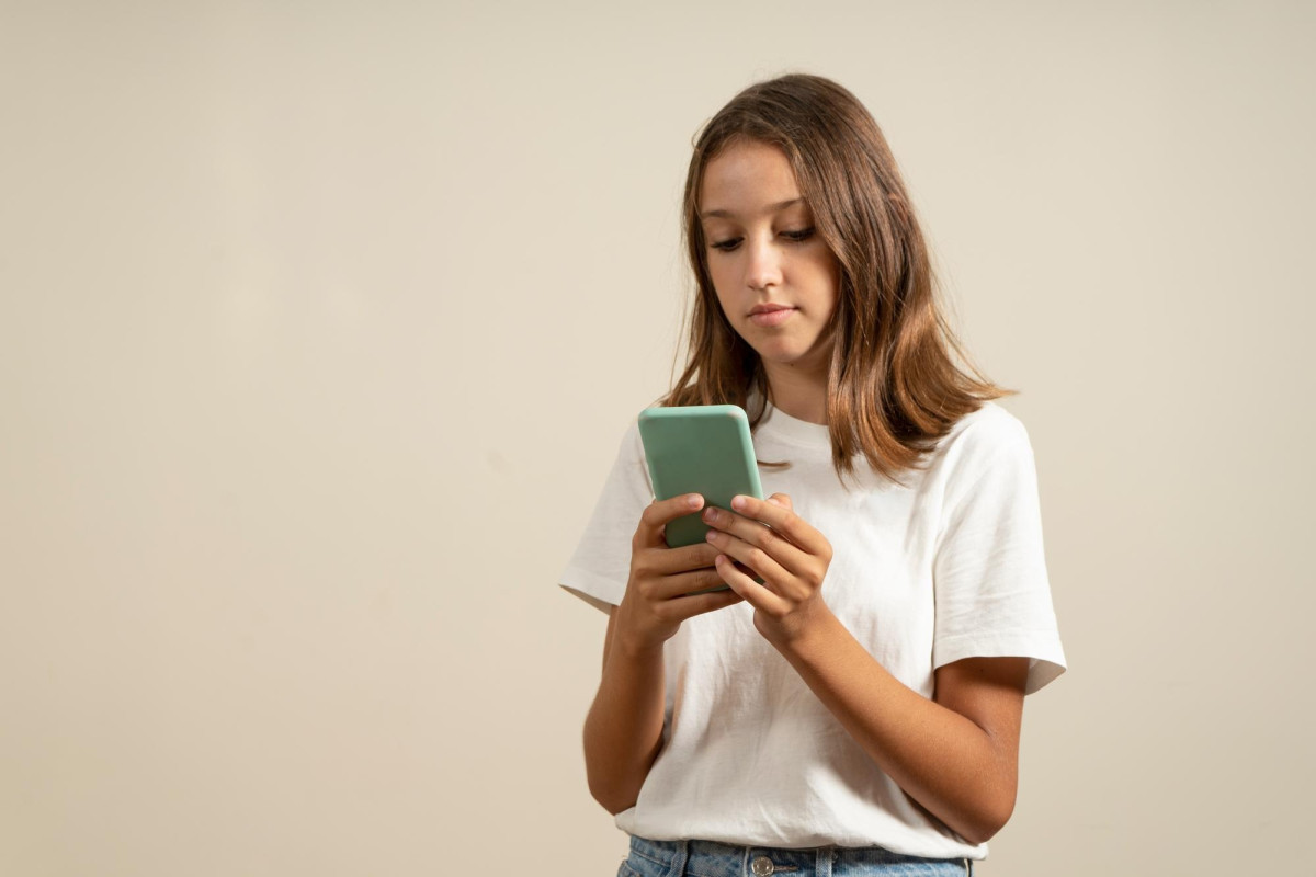 Cansaço das redes sociais: como a vida online drena nossa energia em 2025