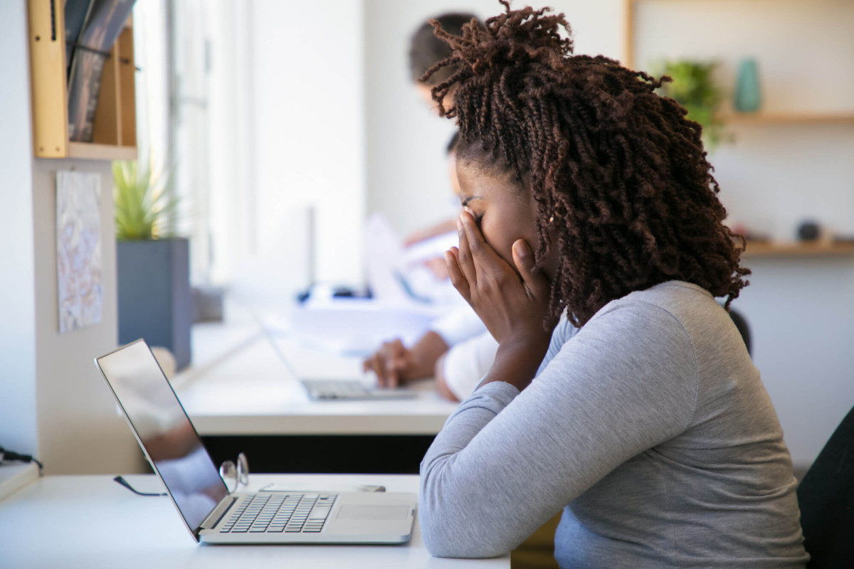 Sinais de Estresse e Burnout: Como Identificar e Combater