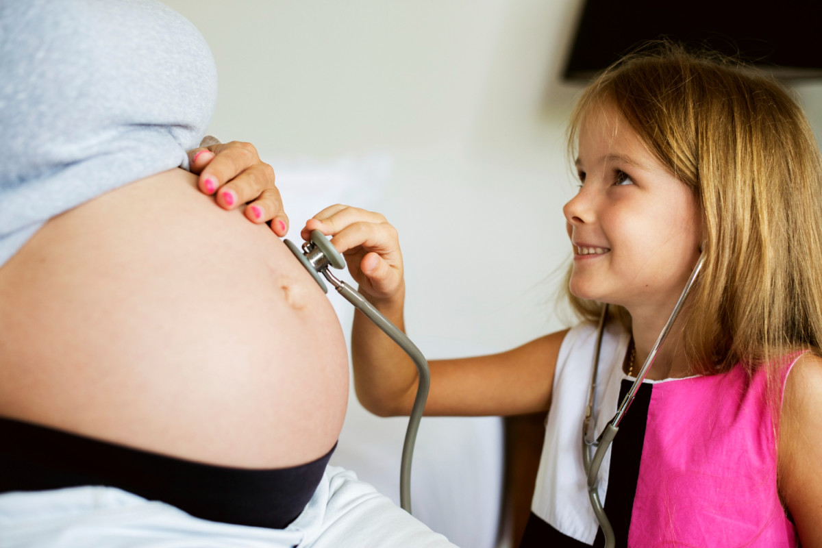 Entre bisturis, afetos e recomeços: o que aprendi sendo mãe e médica