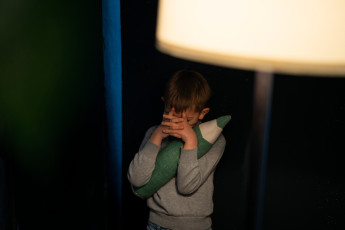 pesadelos_e_terror_noturno_em_criancas_como_diferenciar_e_o_que_fazer (1).jpg