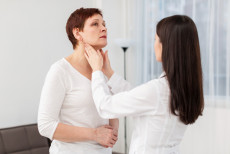 nodulo_na_tireoide_tecnica_sem_cortes_pode_evitar_cirurgia_em_casos_selecionados.jpg